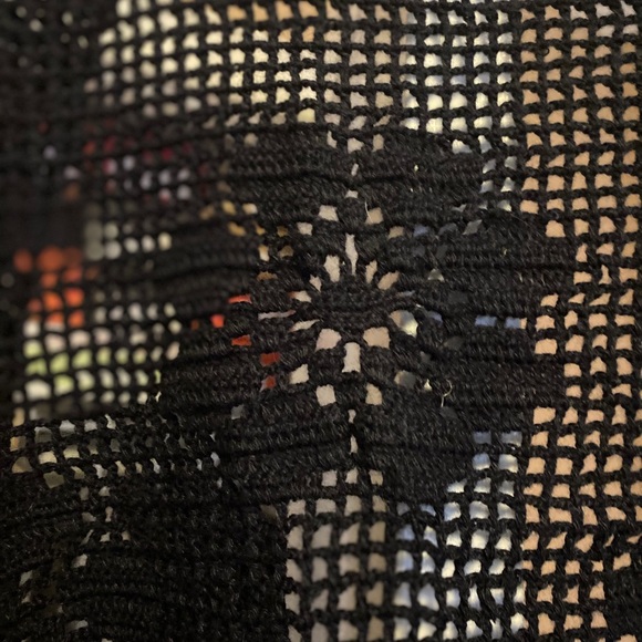 Shawl - Picture 3 of 5